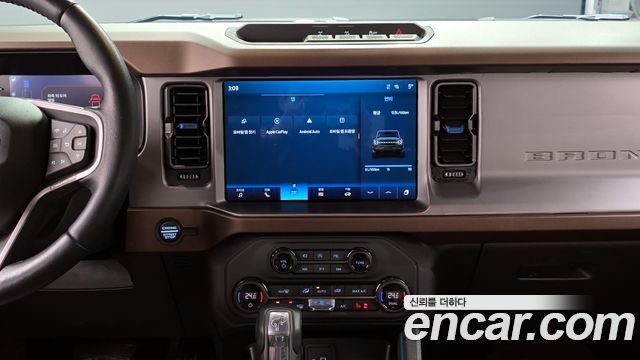 Ford Bronco 2023 — photo 19
