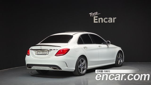 Mercedes-Benz C-Class 2017 — photo 2