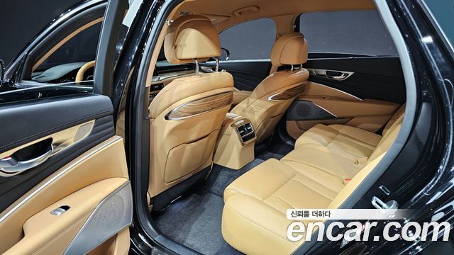 Kia K9 2023 — photo 11