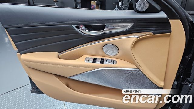 Kia K9 2023 — photo 14