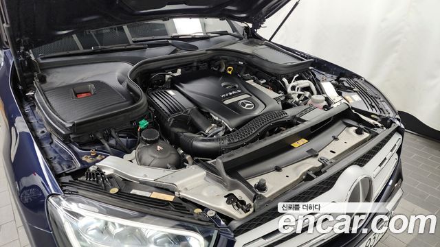 Mercedes-Benz GLC-Class 2021 — photo 6
