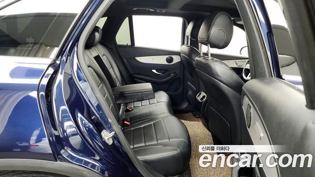 Mercedes-Benz GLC-Class 2021 — photo 12