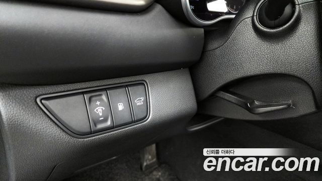 Genesis G70 2021 — photo 16