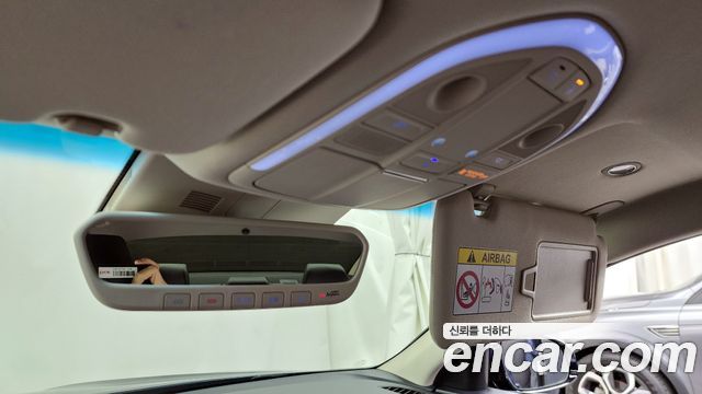 Genesis G70 2021 — photo 18