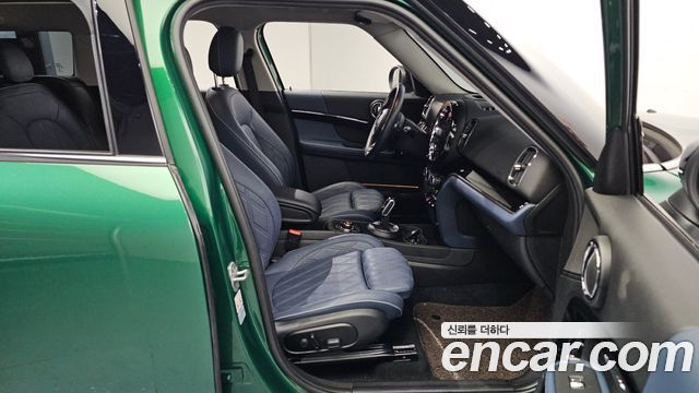 Mini Countryman 2021 — photo 12