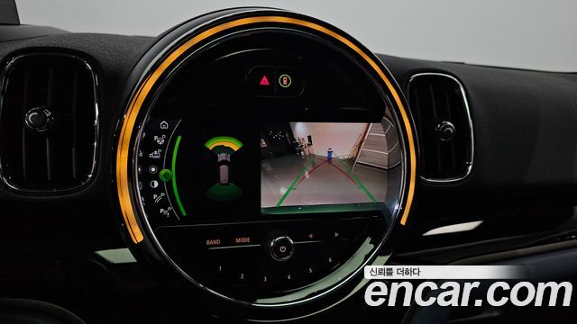 Mini Countryman 2021 — photo 16