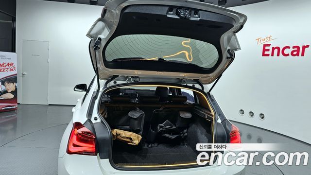 BMW 1-Series 2016 — photo 20