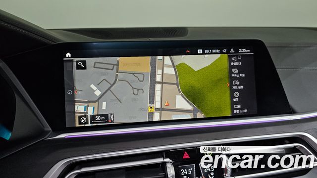 BMW X7 2021 — photo 14