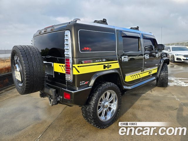 Hummer H2 2008 — photo 2