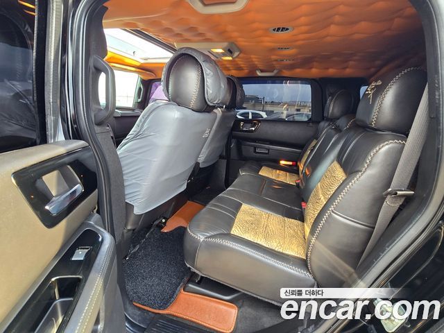 Hummer H2 2008 — photo 8