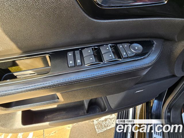 Hummer H2 2008 — photo 13