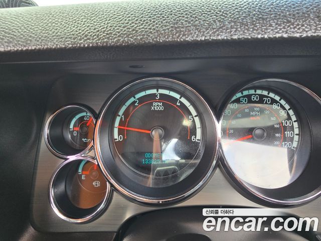 Hummer H2 2008 — photo 15