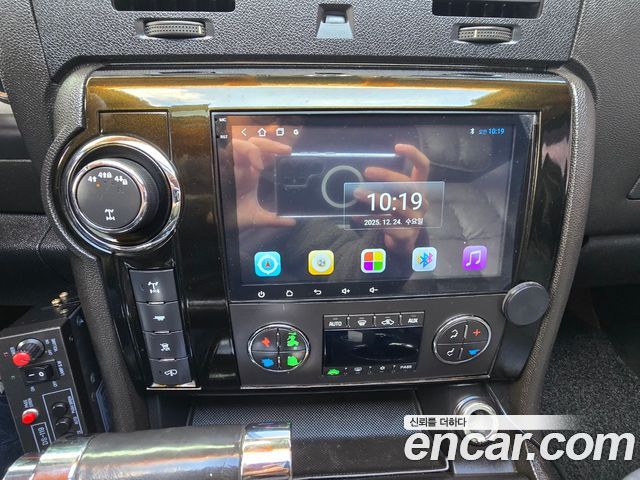 Hummer H2 2008 — photo 16