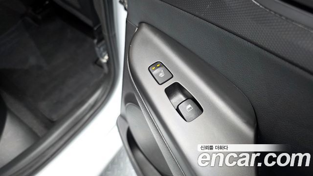 Hyundai Kona 2021 — photo 19