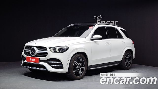 Mercedes-Benz GLE-Class 2021 — photo 1