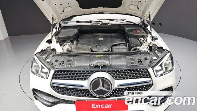 Mercedes-Benz GLE-Class 2021 — photo 6