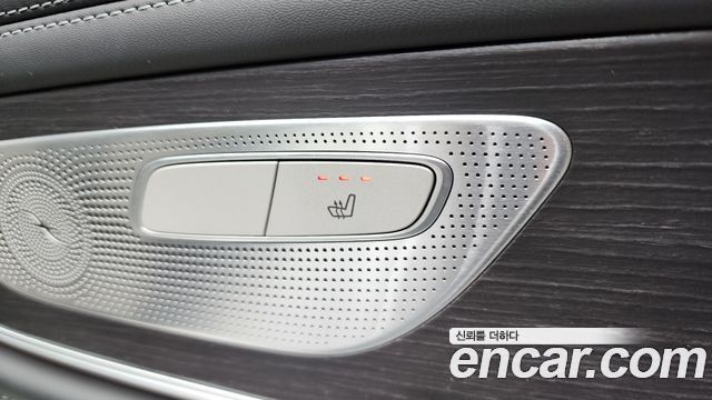 Mercedes-Benz AMG GT 2022 — photo 19