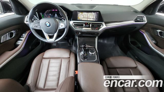 BMW 3-Series 2022 — photo 7