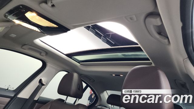 BMW 3-Series 2022 — photo 18