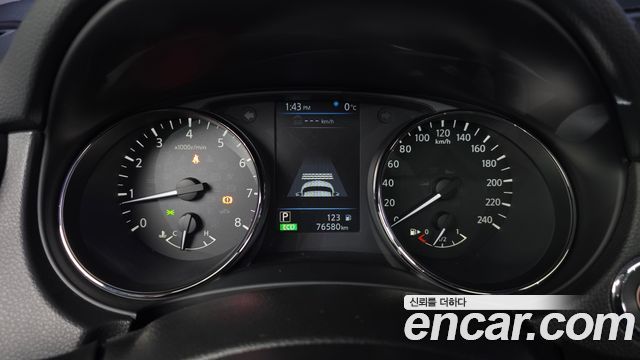 Nissan X-Trail 2018 — photo 8