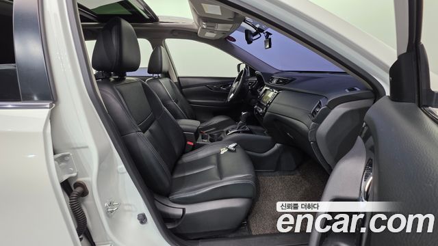 Nissan X-Trail 2018 — photo 10