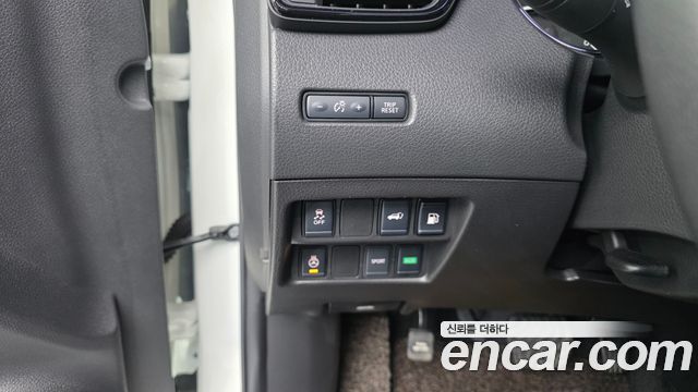 Nissan X-Trail 2018 — photo 13