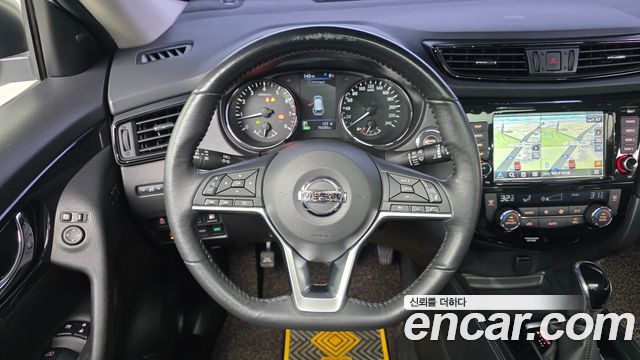 Nissan X-Trail 2018 — photo 14