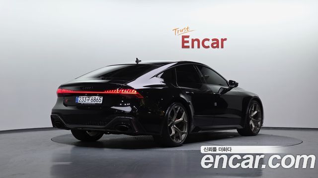 Audi RS7 2025 — photo 2