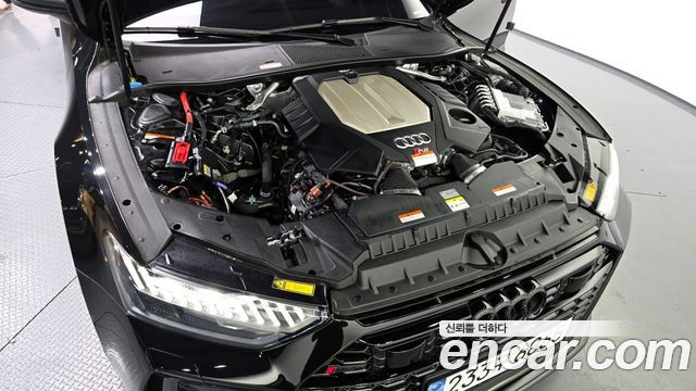 Audi RS7 2025 — photo 6