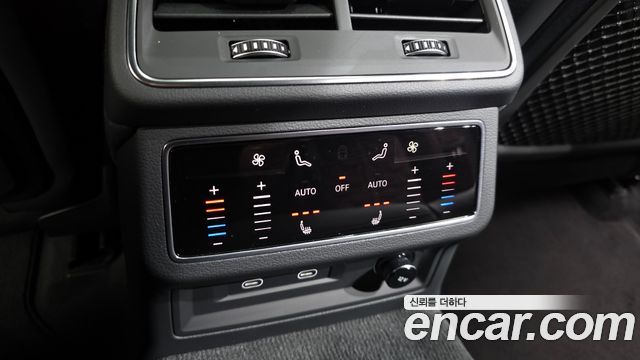 Audi RS7 2025 — photo 18