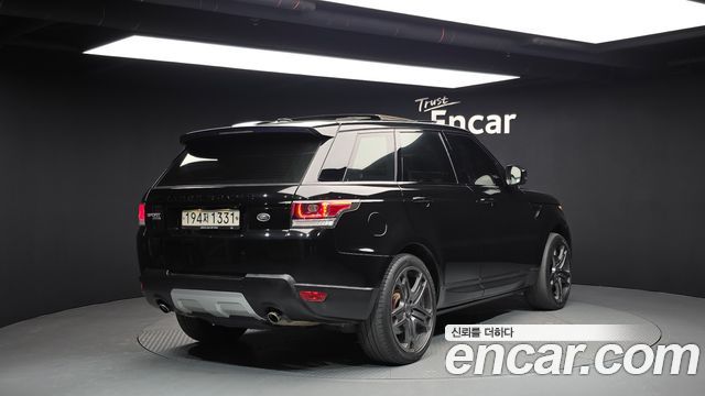 Land Rover Range Rover Sport 2015 — photo 2