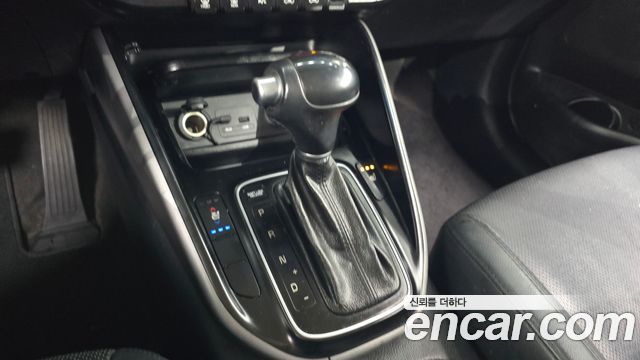 Kia Carens 2014 — photo 9