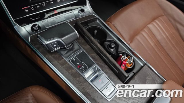 Audi A6 2023 — photo 9