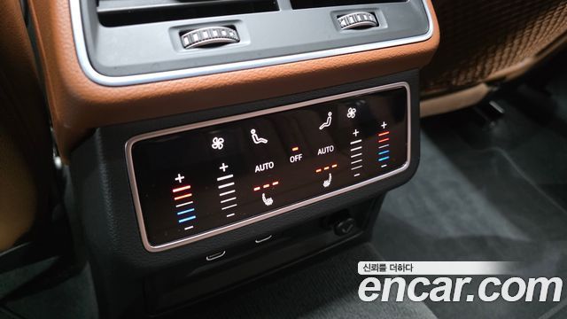 Audi A6 2023 — photo 18