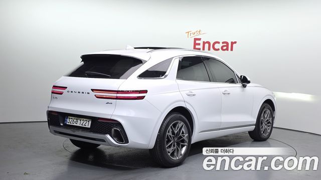 Genesis GV70 2021 — photo 2