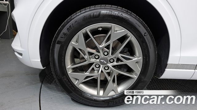 Genesis GV70 2021 — photo 5