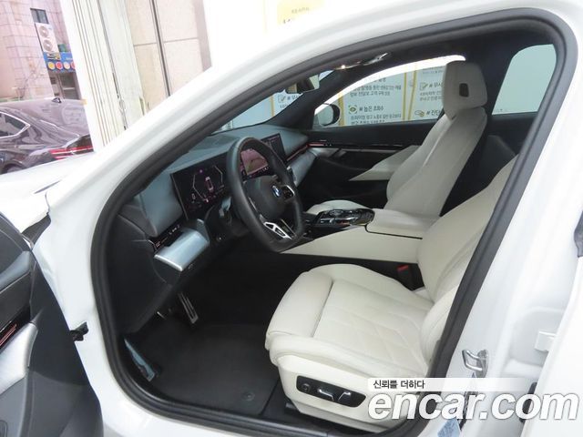 BMW 5-Series 2024 — photo 5