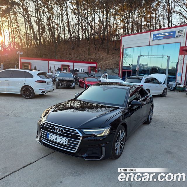Audi A6 2022 — photo 2