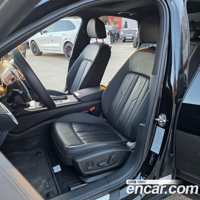 Audi A6 2022 — photo 11