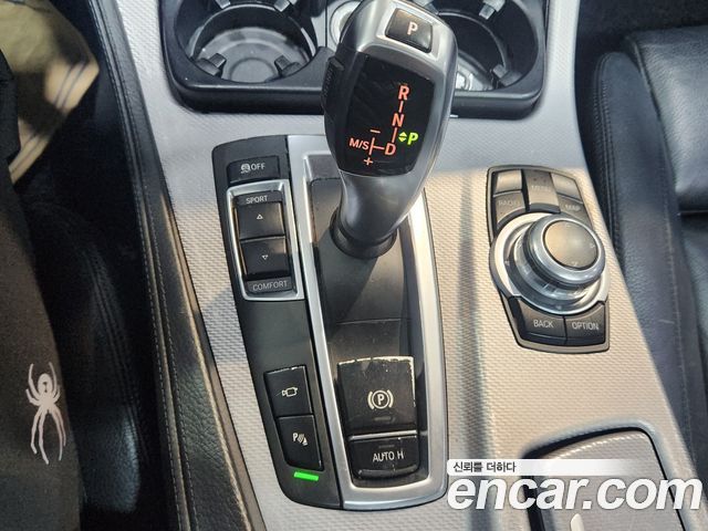 BMW 5-Series 2013 — photo 14