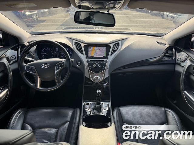 Hyundai Grandeur 2011 — photo 15