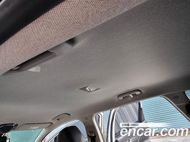 Hyundai Santafe 2023 — photo 17