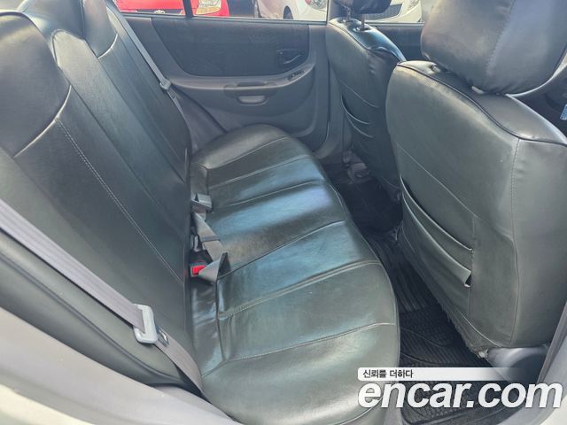 Hyundai Verna 2001 — photo 9