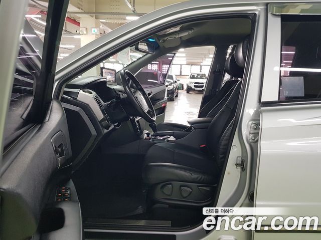 KG Mobility KORANDO 2014 — photo 10