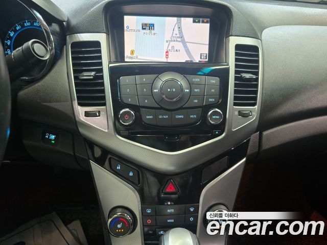 Chevrolet Korea Cruze 2011 — photo 11