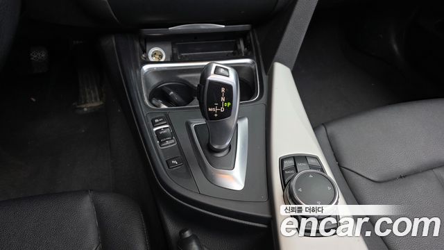 BMW 3-Series 2015 — photo 9