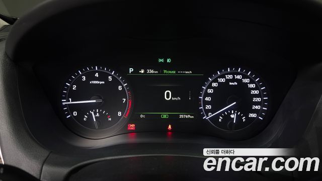 Genesis G80 2017 — photo 8
