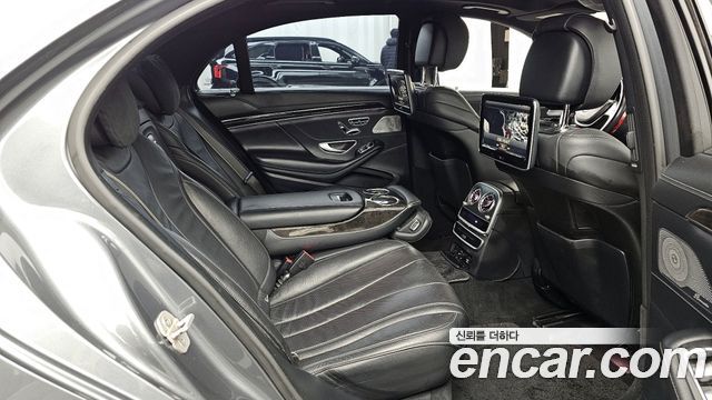 Mercedes-Benz S-Class 2016 — photo 12