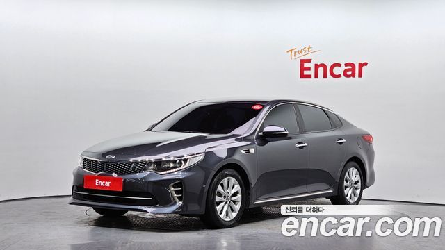 Kia K5 2016 — photo 1