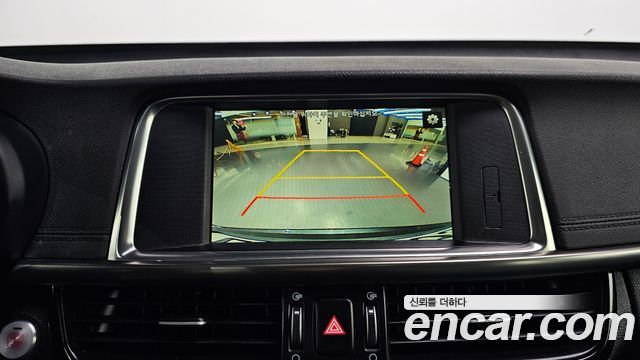 Kia K5 2016 — photo 16